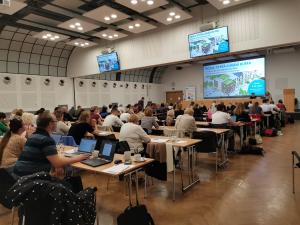 Seminář „Škola, která chrání klima, aneb jak na dekarbonizaci škol“