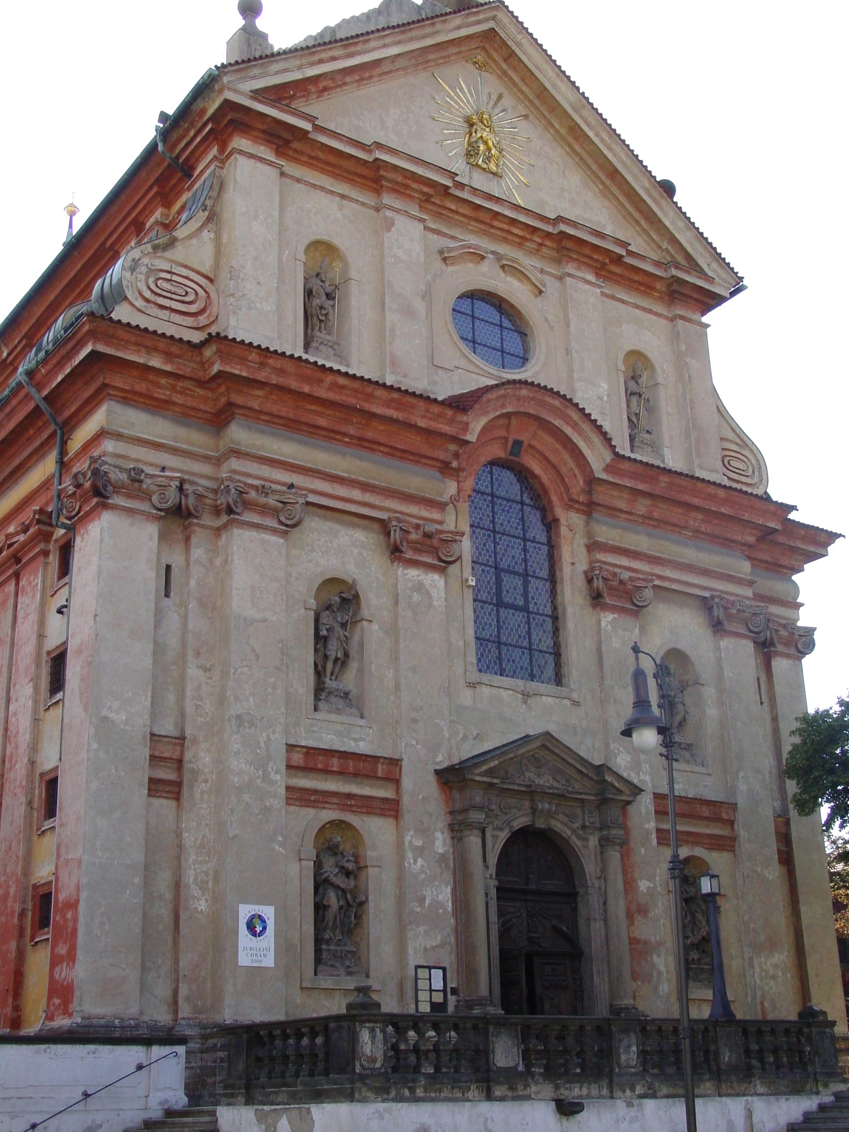 kostel nanebevzetí panny marie